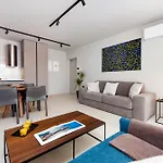 4r Royal Rojnic 3 Apartamento *